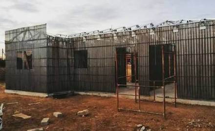 Alternative Building Technology — Ditsogo Group project photograph 2